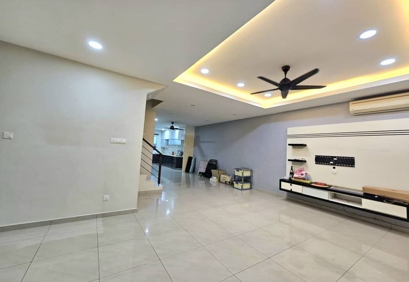 Taman Muzaffar Heights