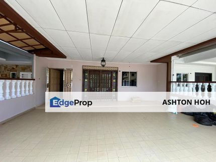 EXTENDED Freehold 5-bed 2 Storey House in Taman Paya Emas Cheng, Melaka, Cheng