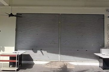 STRATEGIC Ground Floor Shoplot. Taman Kota Laksamana Jaya (Marina 9)