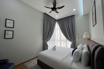 The Quartz Residence