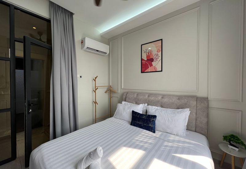 The Quartz Residence