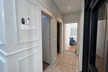 The Quartz Residence