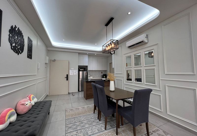 The Quartz Residence