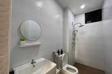 The Quartz Residence