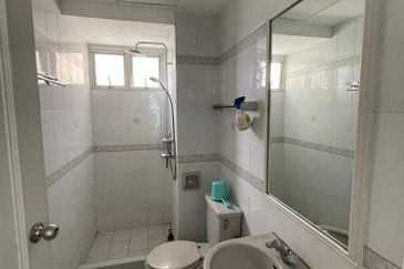 Ocean Palms Condominium