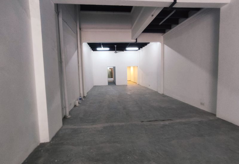 NEAR JONKER TOURIST Ground Floor 2 Storey Shop Double Storey Shoplot Kampung Hulu