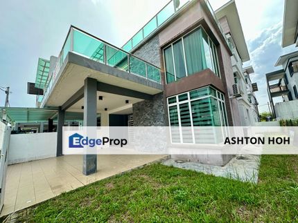 WELL MAINTAINED Gated Guarded 5-bed 2.5 Storey Semi-D House in Taman Limbongan Indah, Melaka, Melaka Tengah