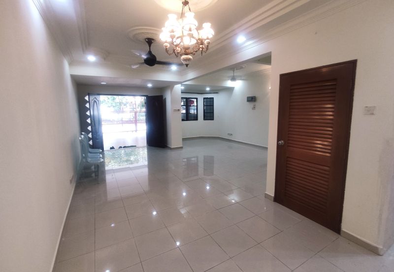 Taman Muzaffar Heights