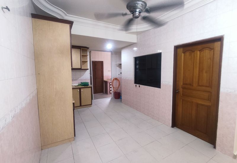 Taman Muzaffar Heights