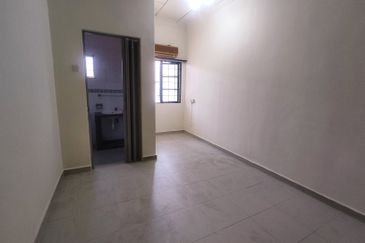 Taman Muzaffar Heights