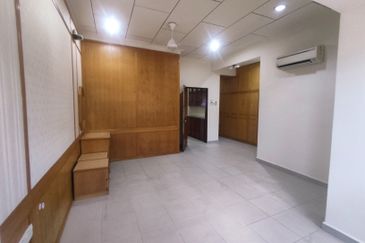 Taman Muzaffar Heights