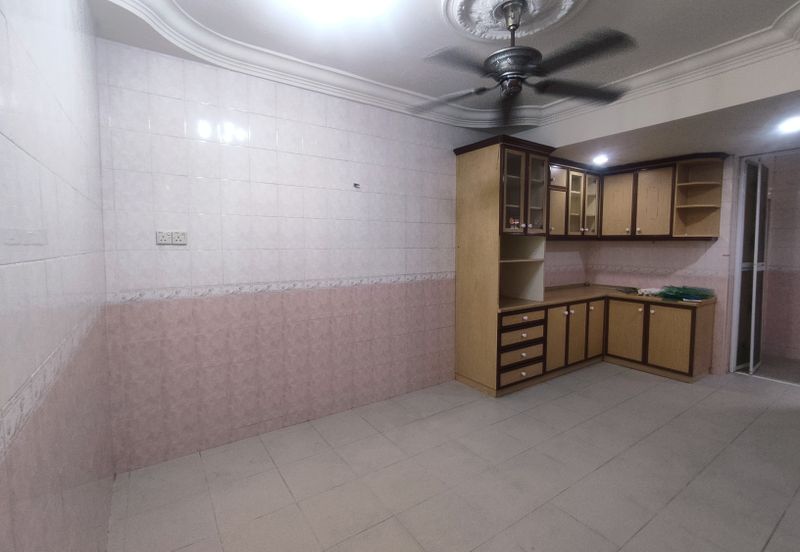 Taman Muzaffar Heights