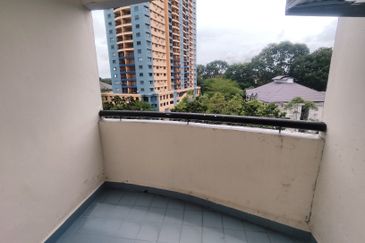 Condo D Savoy @ A Famosa Resort