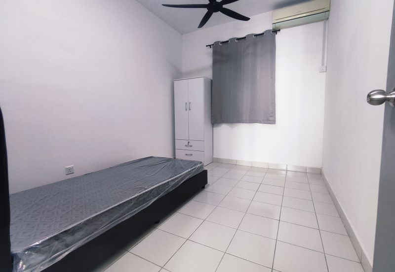 FULLY FURNISHED 3-bed Seri Serindit Apartment near Semabok