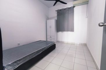 FULLY FURNISHED 3-bed Seri Serindit Apartment near Semabok