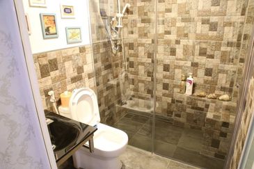 RENOVATED NICE DECO Double Storey Bandar Hilir Melaka Raya Kota Laksamana Semabok Perdana Bukit Serindit Piatu Ujong Pasir Padang Temu Pertam Jaya