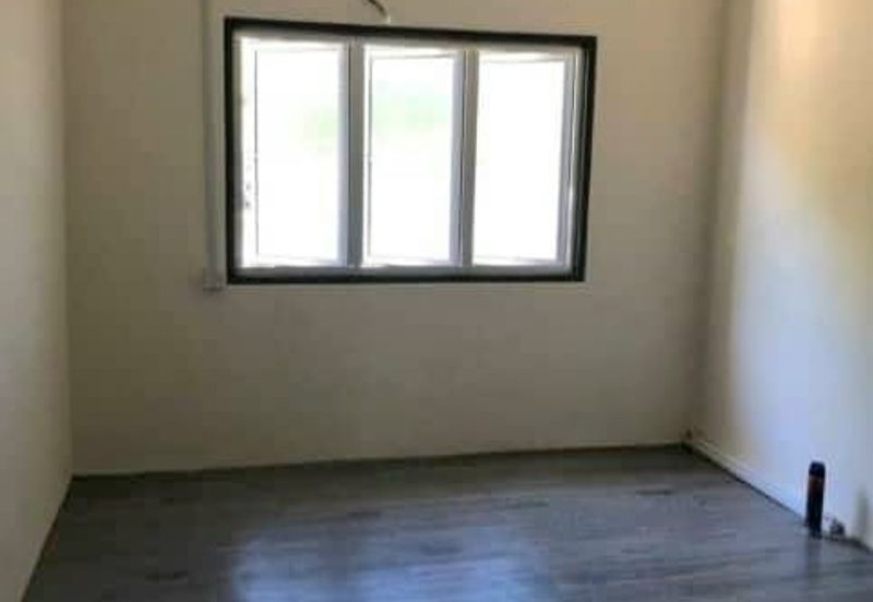 FACING MAIN ROAD First Floor Shop Office Bukit Beruang Ayer Keroh Bukit Katil Tasik Utama MITC