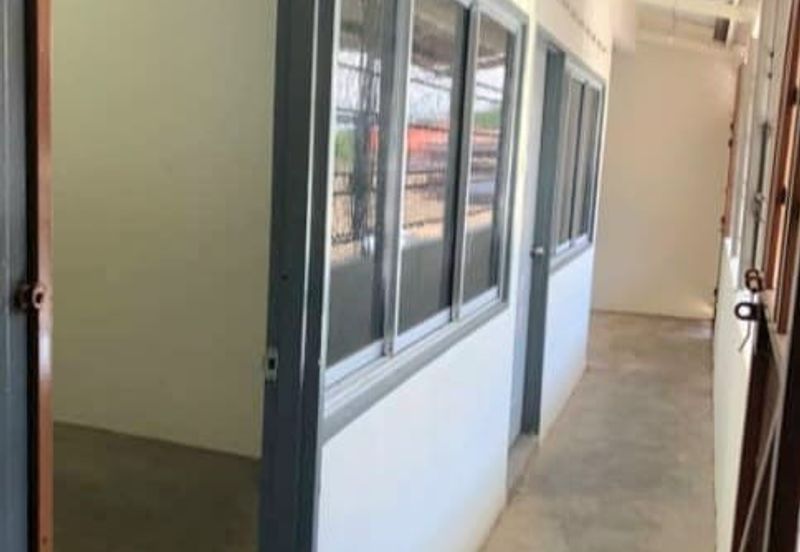 FACING MAIN ROAD First Floor Shop Office Bukit Beruang Ayer Keroh Bukit Katil Tasik Utama MITC