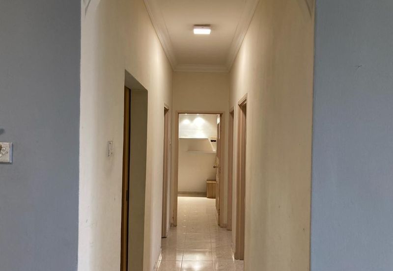 CHENG HEIGHTS CONDOMINIUM