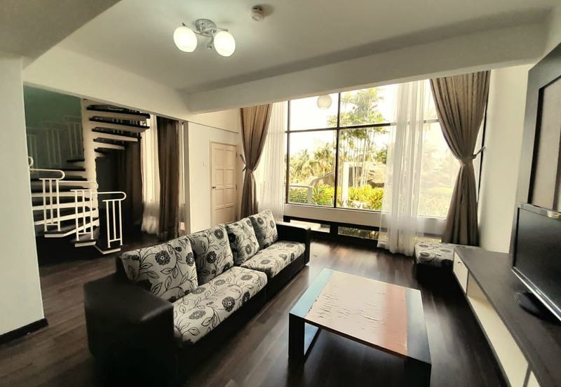 Golden Coast Condominium