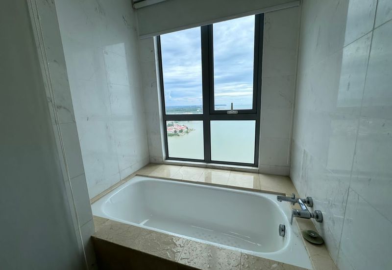 Silverscape Luxury Residences