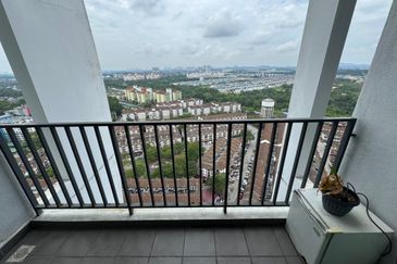 Dedaun Hijau (Greenfield Regency)