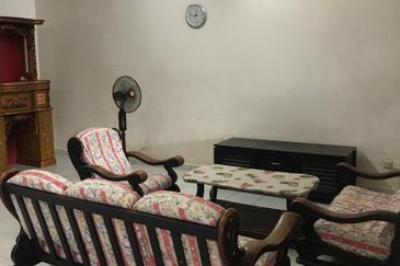 Jalan Timur, Nusajaya Mas