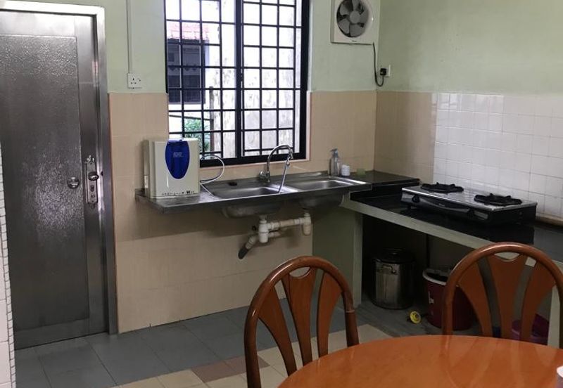 Jalan Timur, Nusajaya Mas