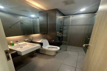 Imperia @ Puteri Harbour