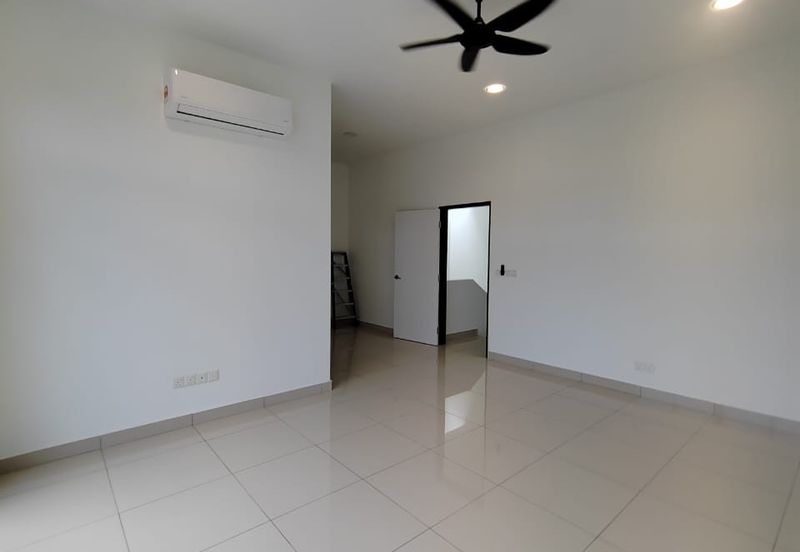 Horizon Hills The Green