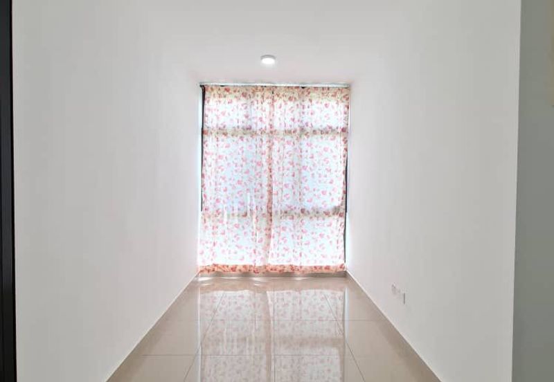 Strait View Home @ Permas jaya 