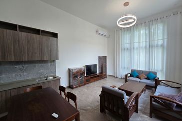 Golf & Resort Forest City, Fringe Villa