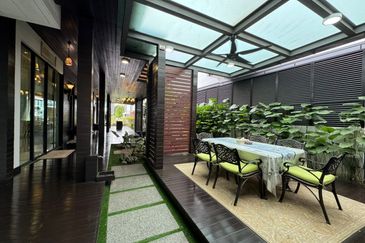 Isola Villa @ Senibong Cove