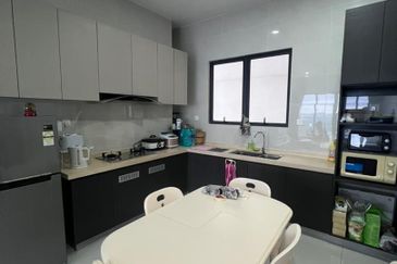 Bay Laurel @ Country Garden Danga Bay