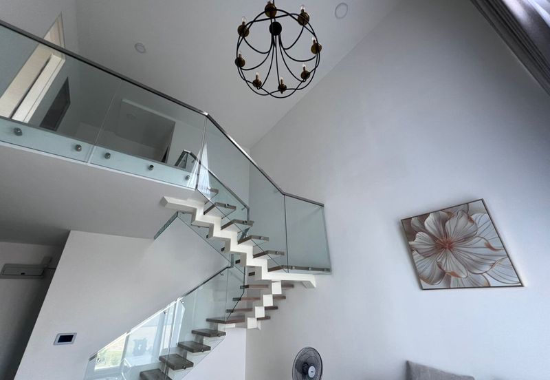 The M @ Medini Macrolink