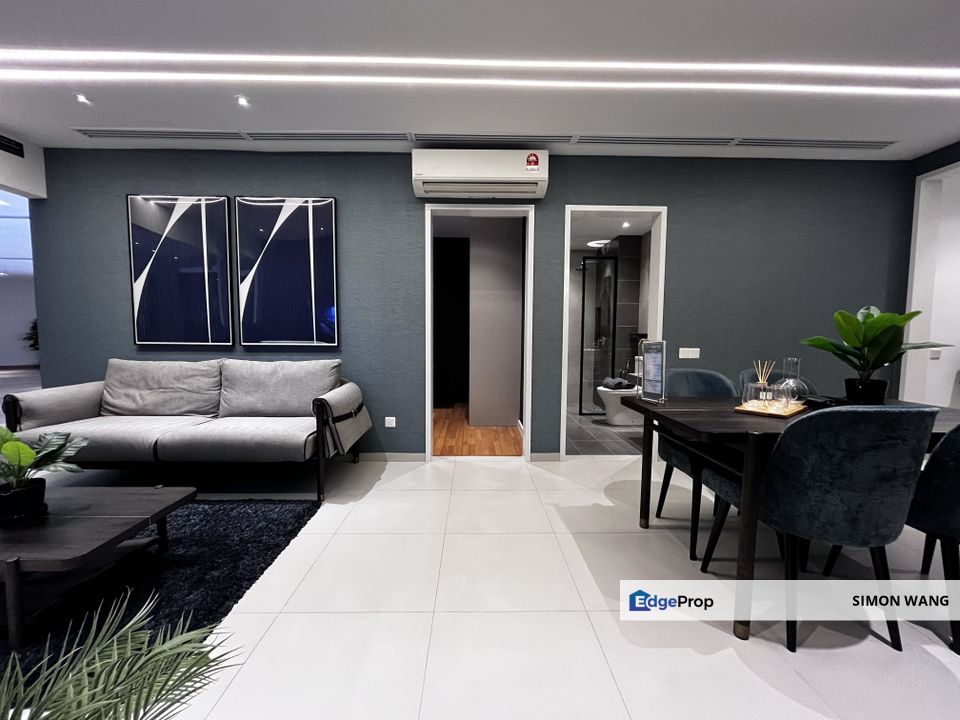 Ciq & Rts walk 600meter, 2room only 870K, Mostly Furnished & Mall Entertainment @ Ground Floor, Johor, Johor Bahru