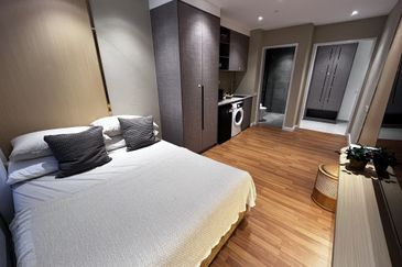 Ciq & Rts walk 600meter, 3room / DUAL KEY only RM1.1Mil, Mostly Furnished & Mall Entertainment @ Ground Floor