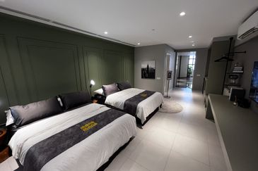 Ciq & Rts walk 600meter, STUDIO only RM530K, FULLY FURNISH & 4& Min GRR