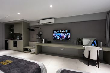 Ciq & Rts walk 600meter, STUDIO only RM530K, FULLY FURNISH & 4& Min GRR