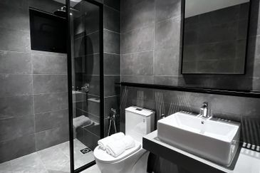 Ciq & Rts walk 600meter, DUAL KEY only RM870K, FULLY FURNISH & 4& Min GRR