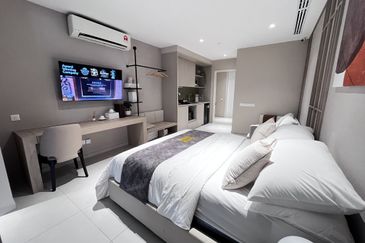 Ciq & Rts walk 600meter, DUAL KEY only RM870K, FULLY FURNISH & 4& Min GRR