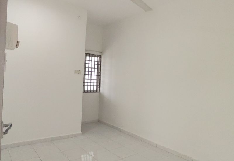 MEDAN PENGKALAN BIDARI