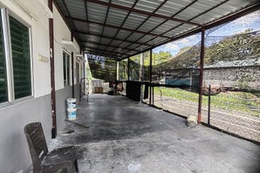 TAMAN PENGKALAN PERTAMA