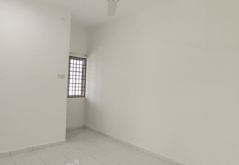 MEDAN PENGKALAN BIDARI