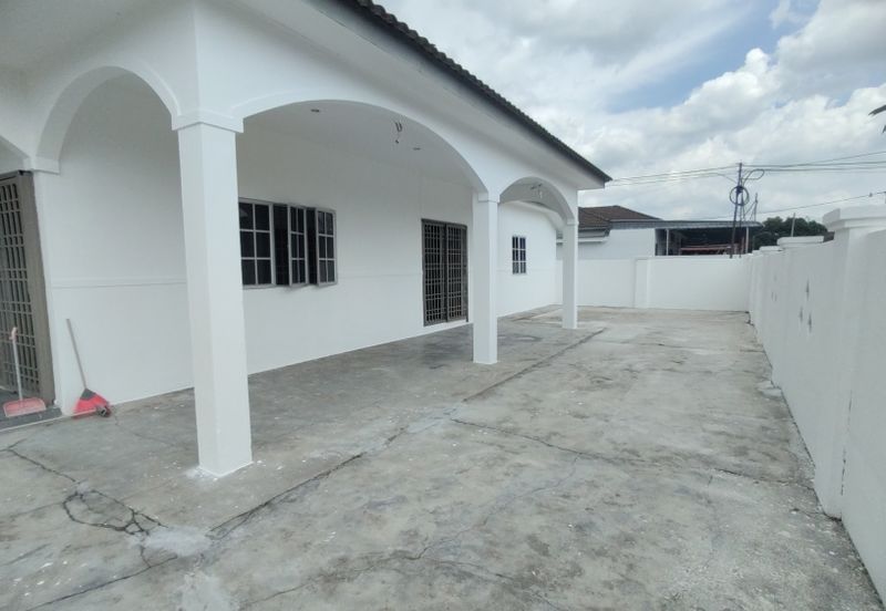 MEDAN PENGKALAN BIDARI