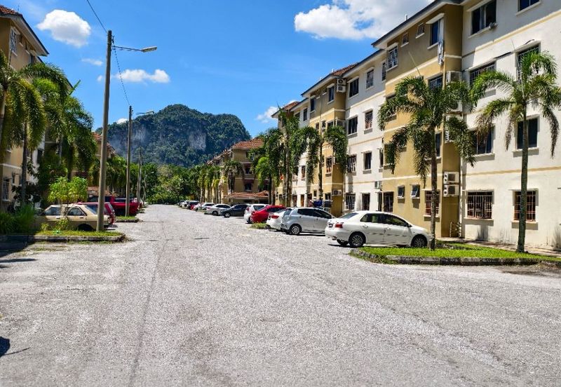 Permai Lake View Apartments