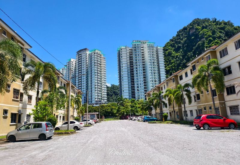 Permai Lake View Apartments