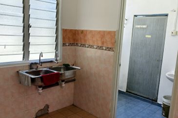 Permai Lake View Apartments