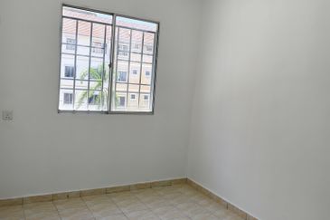 Permai Lake View Apartments