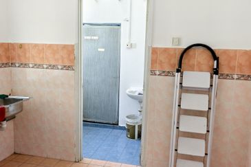 Permai Lake View Apartments